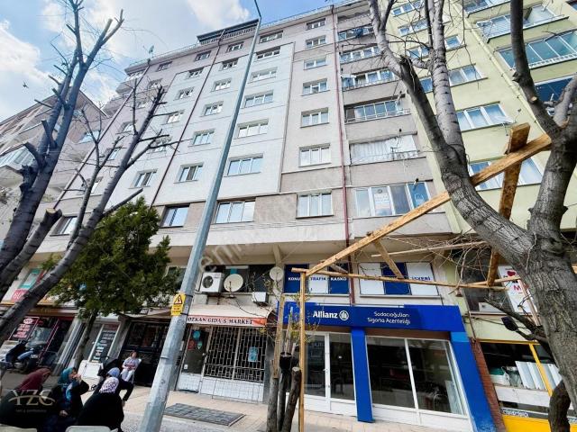 Yzg Den Kurtuluş'ta Eşyalı, Cadde Üzeri 3+1 Kiralık Daire