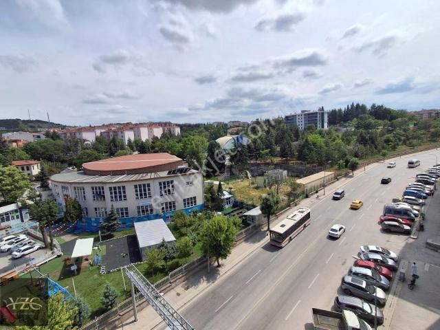 Yzg'den Askerlik Şube Karşısı Önü Full Açık Çift Cephe 140m 3+1