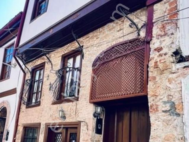 Yzg'dn Ayvalık Merkezi Konumda Sahile 300m Full Yapılı 150m 4+1