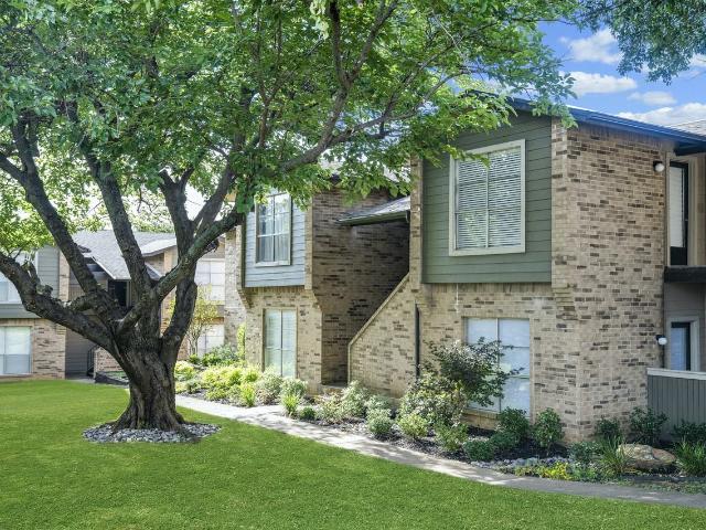 z 120321 Meadow Ridge 1 Bedroom Apartment for Rent at 3145 Blue Crescent St, Fort Worth, TX 76116