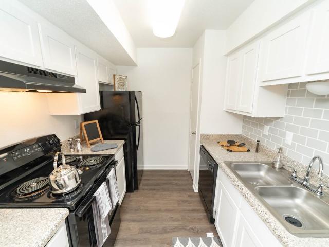z 121422 Aspen Apartments 1 Bedroom Apartment for Rent at 6150 W Tidwell Rd, Houston, TX 77092 Greater Inwood