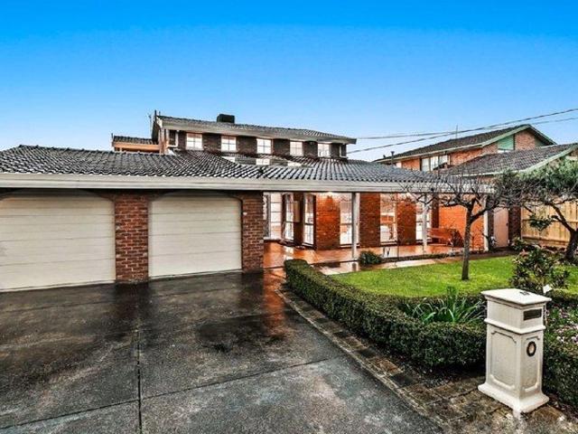 Z. 5 Bedroom Masterpiece! Z
