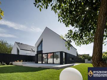 Dom bliźniak z garażem, 133,5 m2, podwyższony standard