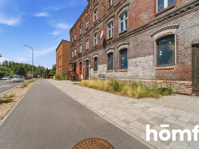 Zabytkowe 2 pokoje w centrum Zabrza zapraszam
