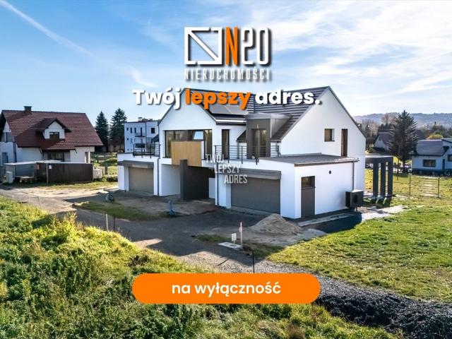 Nowoczesny dom z garażem 149 m2 w Zabawie