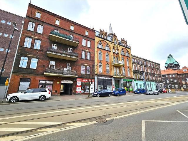 Zadbane 3 pokojowe mieszkanie w centrum Zabrza polecam!
