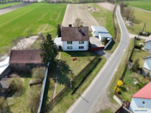 Zadbany dom z dużą działką i potencjałem biznesowym