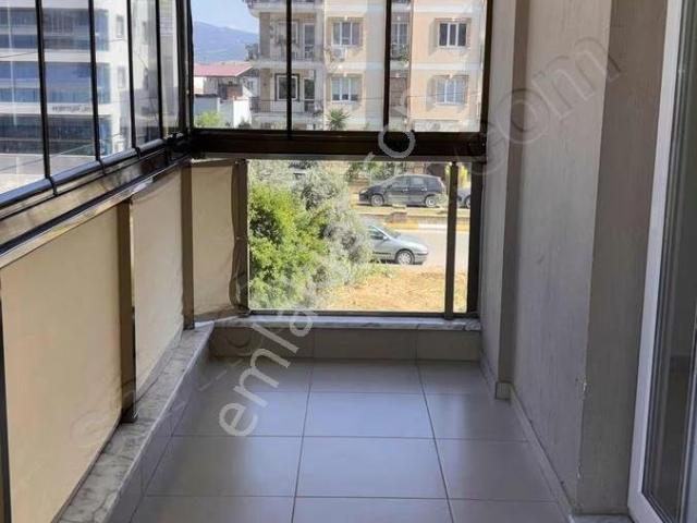 Zafer De Kiralık 2+1