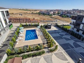 Zafer,kervancı Koru 7'de,sıfır,havuz Cephe,1+1 Kiralık Daire