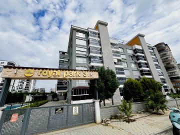 Zafer Mah.'sinde 3+1 Havuzlu Site İçerisinde Lüks Kiralık Daire