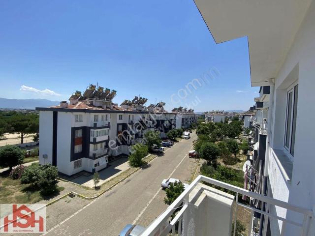 Zafer Mah. Yenikent Sitesi'nde Ara Kat 3+1 Daire