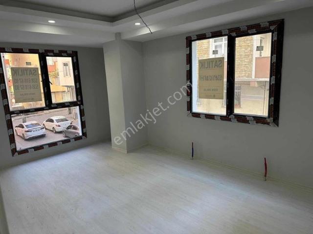 Zafer Mahallesi Satılık Sıfır 2+1 1. Kat Kat İrtifaklı Daire