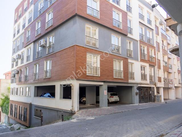 Zafer Mahallesinde Eşyalı 1+1 Daire