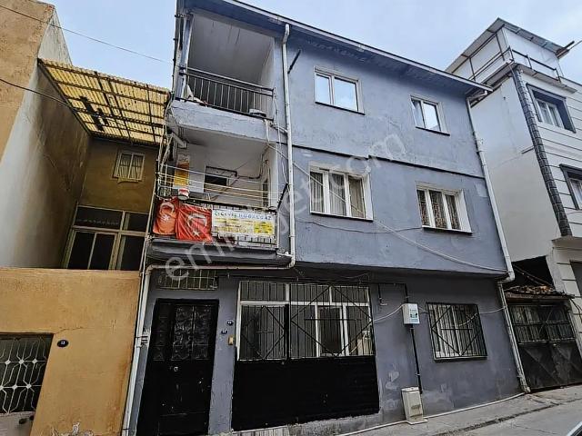 Zafer Mahallesinde Satılık 2+1 Daire
