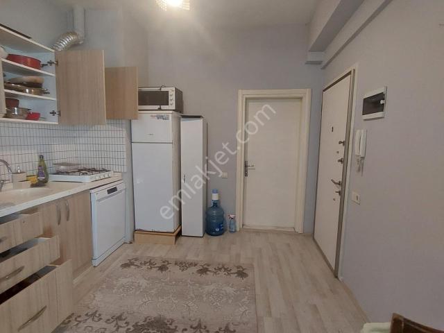 Zafer Mh 135 Sokakta Eşyalı Kiralık 1+1 Daire