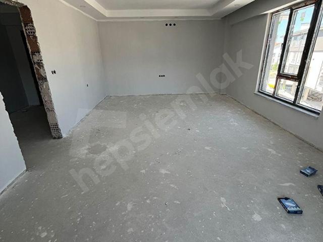 ZAFERTEPE'DE SIFIR BİNADA 3+1, 160 M2, OTOPARKLI SATILIK DAİRE