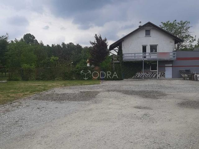 Zakład 114m2 + mieszkanie 72m2, ogród, garaż, blisko Wrocławia