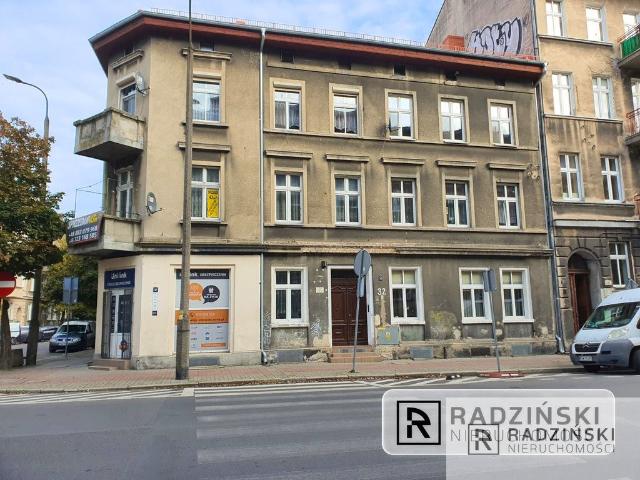 Zapraszam do 2 pokojowego mieszkania z potencjałem na Armii Polskiej