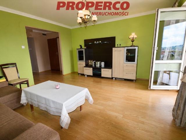 Sprzedam przestronne 4 pokojowe mieszkanie 75 m² w Kielcach