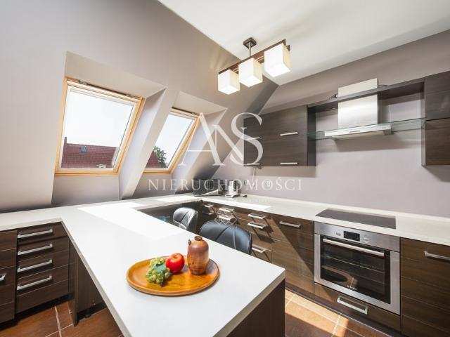Zapraszam do 54,7 m² dwupoziomowego mieszkania w Szczecinie