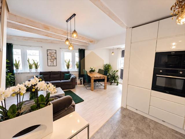Zapraszam do 68 m² dwupoziomowego mieszkania z tarasem w Maślicach