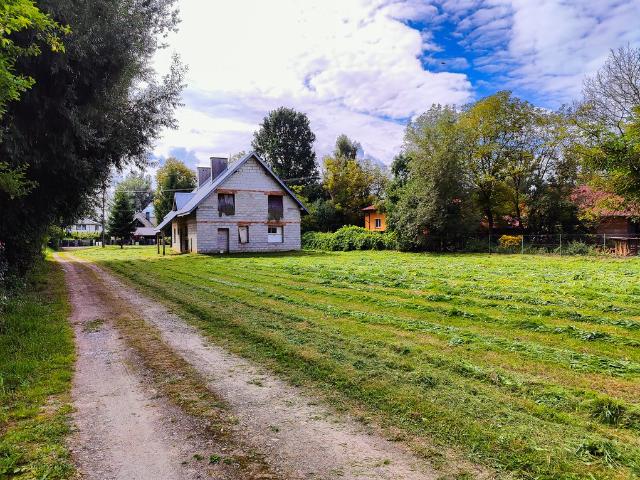 Zapraszam do domu 150 m² na dużej działce 27 arów w Rzeszowie