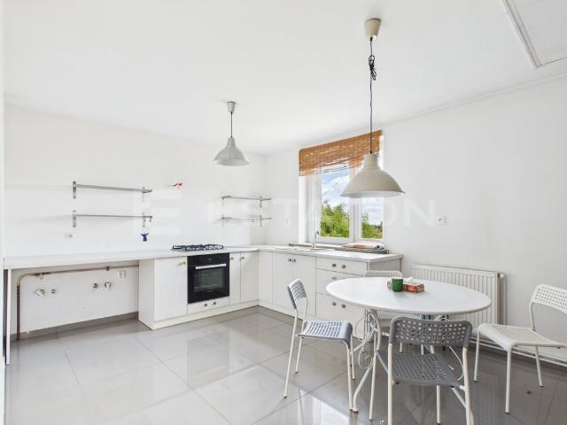 Zapraszam do domu 154 m² z garażem i dużą działką
