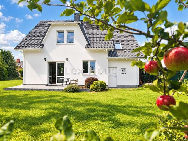 Zapraszam do domu 172 m² w Kobylance ogród, kominek, garaż!
