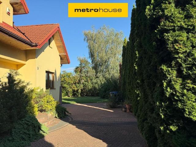 Zapraszam do domu 194 m² z ogrodem i altaną w Podolszynie