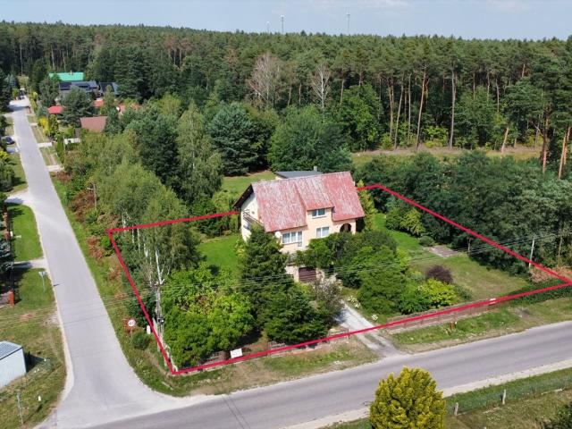 Dom 200 m² z dużą działką 1592 m² w Ręcznie