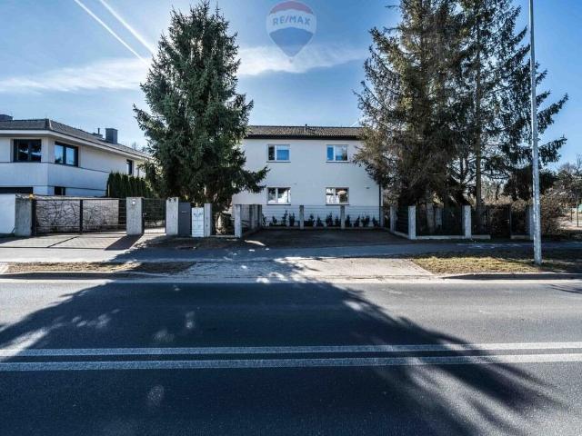 Zapraszam do domu 200 m² z dwoma niezależnymi mieszkaniami