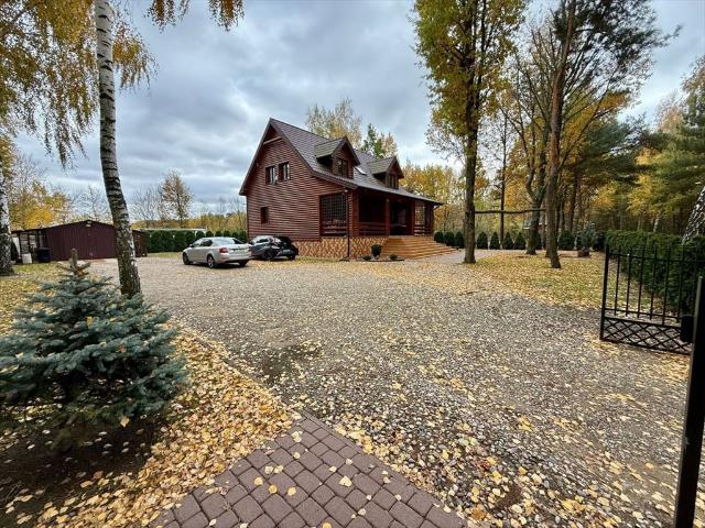 Zapraszam do domu 230 m² z piwnicą i ogrodem 1000 m²
