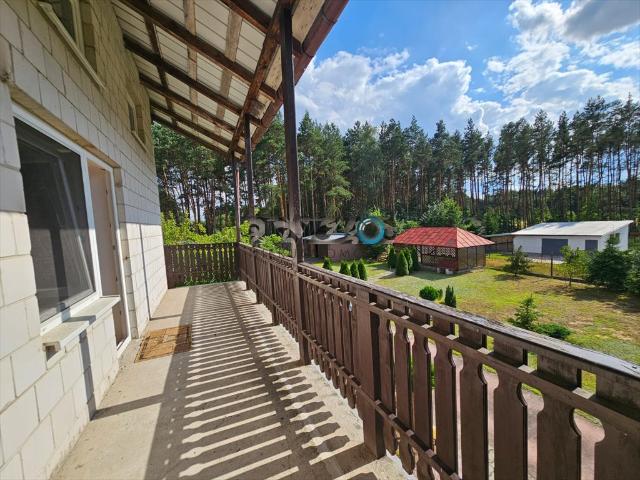 Zapraszam do domu 250 m² z dużą działką w Lewikowie