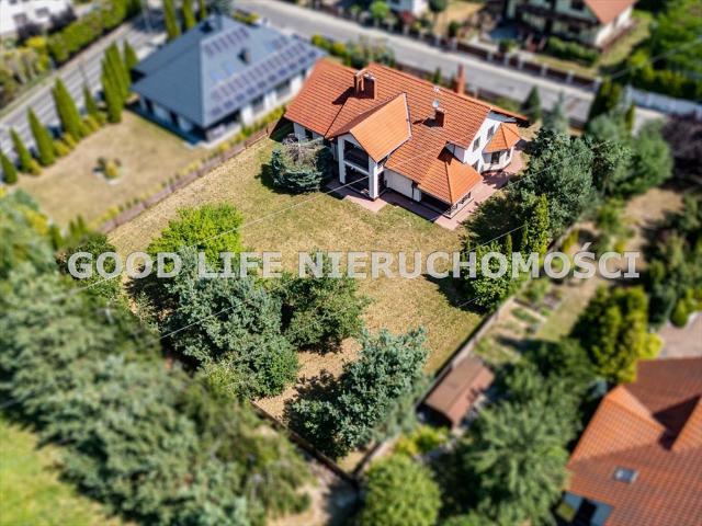 Zapraszam do domu 270 m² z garażem 3 stanowiskowym w Rzeszowie