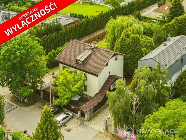 Zapraszam do domu z 7 mieszkaniami na Ołtaszynie, dochodowy, 329 m²