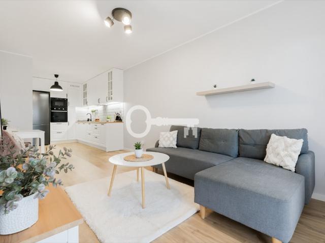 Zapraszam do komfortowego mieszkania 47,43 m² z ogródkiem na Oporowie