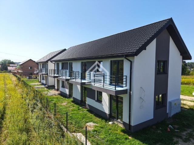 Zapraszam do komfortowego mieszkania 47 m² z ogrodem i 2 miejscami parkingowymi