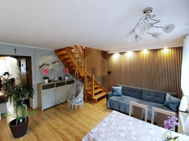 Zapraszam do komfortowego 76,9 m² dwupoziomowego mieszkania w Świdnicy