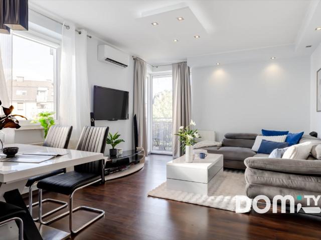 Polecam funkcjonalne 2 pokojowe mieszkanie 42,59 m² z balkonem i klimatyzacją