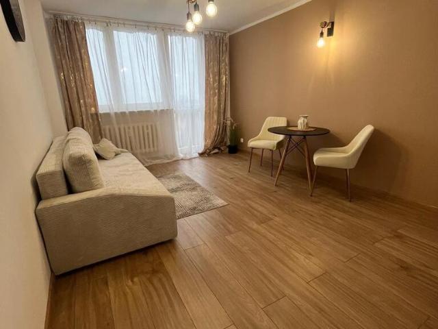 Do sprzedania przestronne 49 m² mieszkanie 3 pokoje w Gorzowie