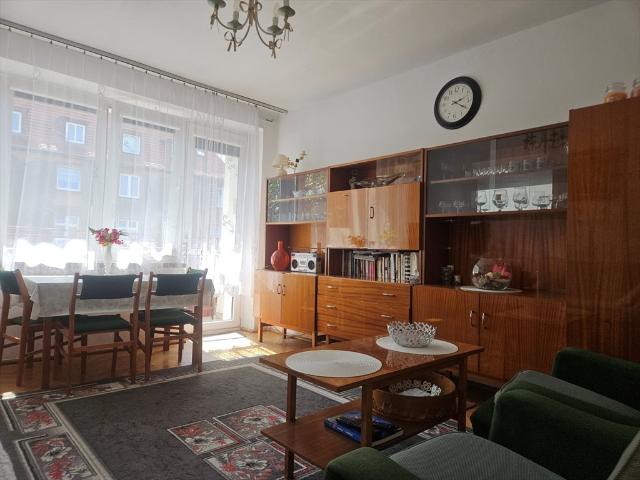 Zapraszam do obejrzenia 2 pokojowego mieszkania 51,8 m² z balkonem w Świebodzicach