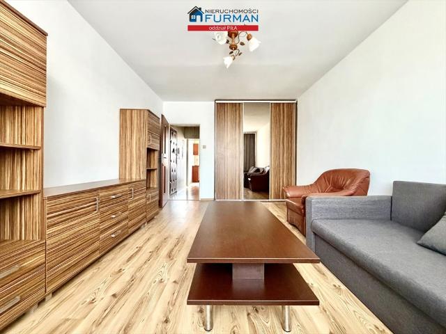 Zapraszam do obejrzenia 35,4 m² mieszkania w Piła, dwustronne, do odświeżenia