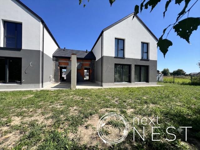 Zapraszam do obejrzenia domu 160 m² w Łubnej z garażem i nowoczesnymi rozwiązaniami