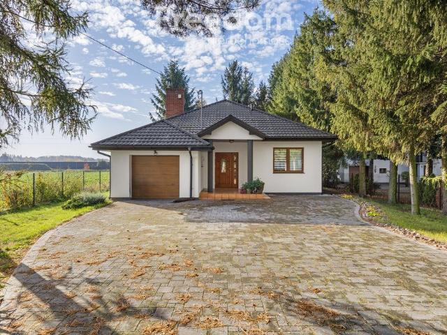 Zapraszam do obejrzenia domu 165 m² z dużym ogrodem w Żukowie
