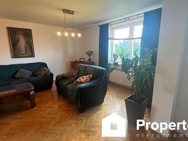 Zapraszam do obejrzenia domu 248 m² z ogrodem i garażem w Puławach