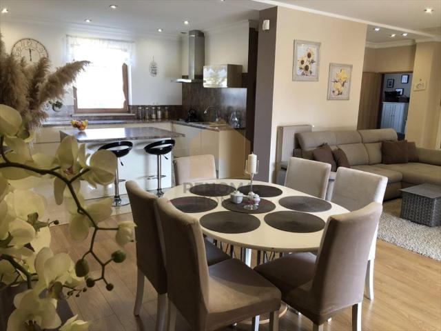 Zapraszam do obejrzenia domu 280 m² w Karczowiskach
