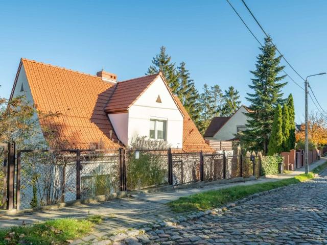 Zapraszam do obejrzenia domu 207 m² z dużym ogrodem w Gdańsku