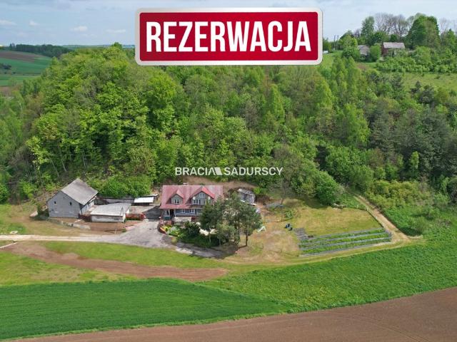 Zapraszam do obejrzenia domu 230 m² w Jangrocie z dużą działką 99 arów
