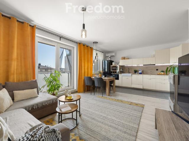 Zapraszam do obejrzenia funkcjonalnego 3 pokojowego mieszkania 58 m² w Ząbkach