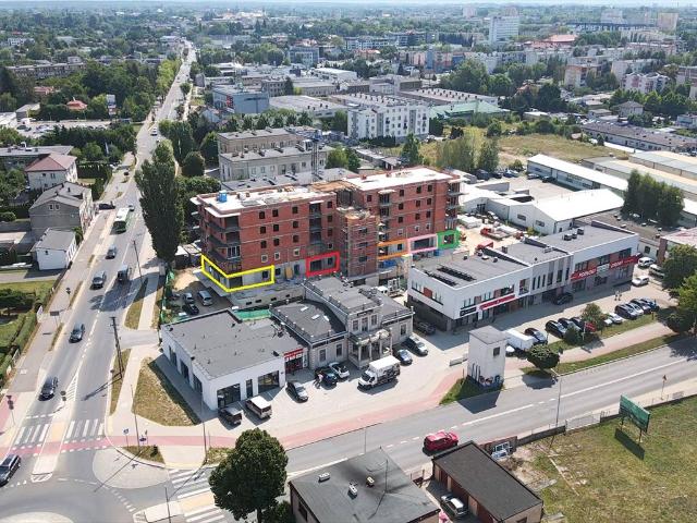 Zapraszam do obejrzenia lokalu usługowego 71 m² w Piotrkowie